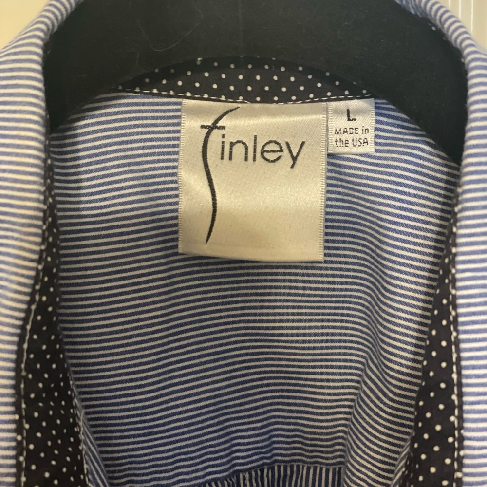 Finley Blue/White striped button up. Like new!